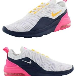 Nike Women's Air Max Motion 2 Pink and Blue 9.5M